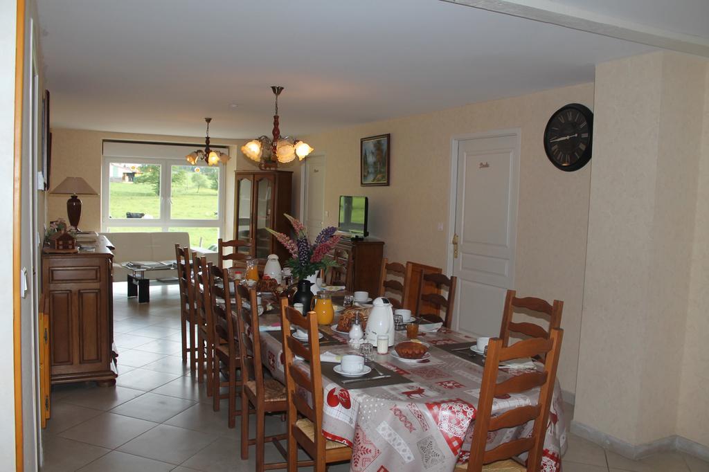 Chambres Et Table D'Hotes La Trottelee Bellefontaine  ภายนอก รูปภาพ