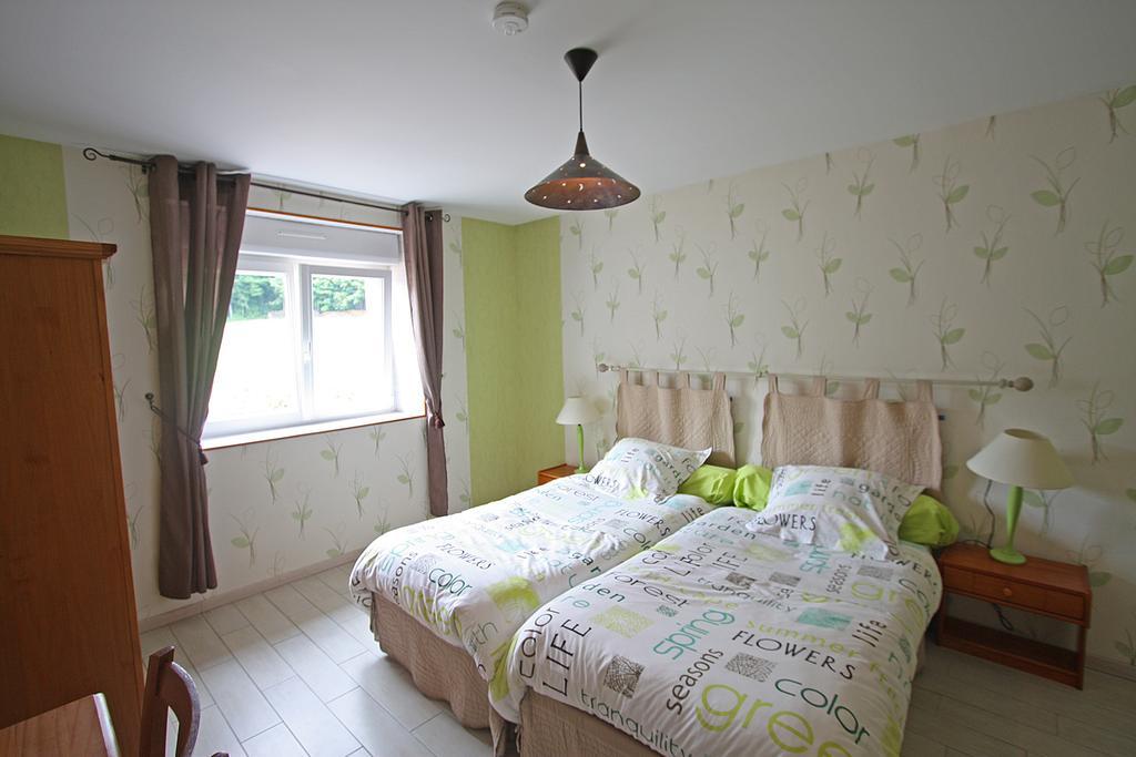 Chambres Et Table D'Hotes La Trottelee Bellefontaine  ห้อง รูปภาพ